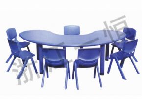 Plastic table and chair series月亮桌